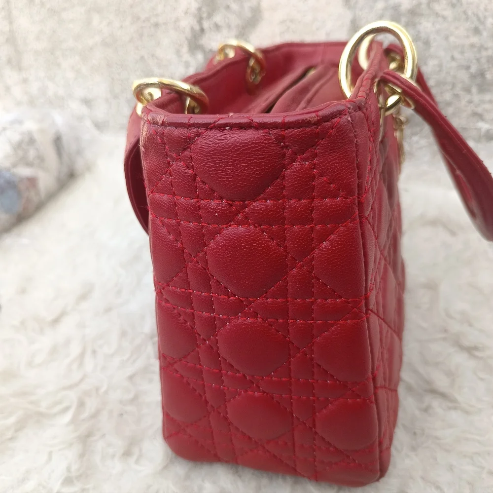 Diors classic Lady Dior bag with authenticity cards - Picture 3 of 15